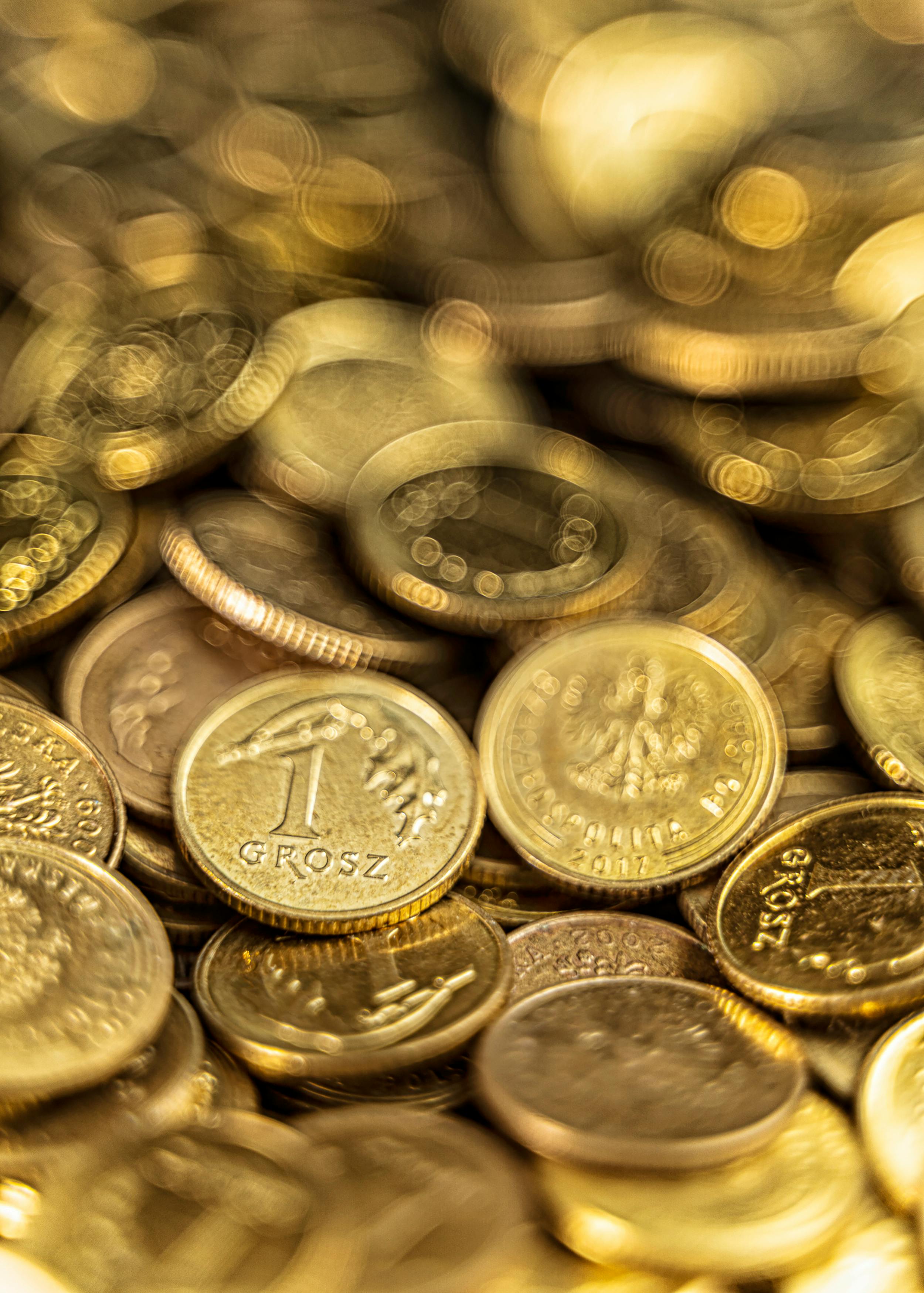 Private Credit: Pensions Double Down as $2 Trillion Bubble Cracks
