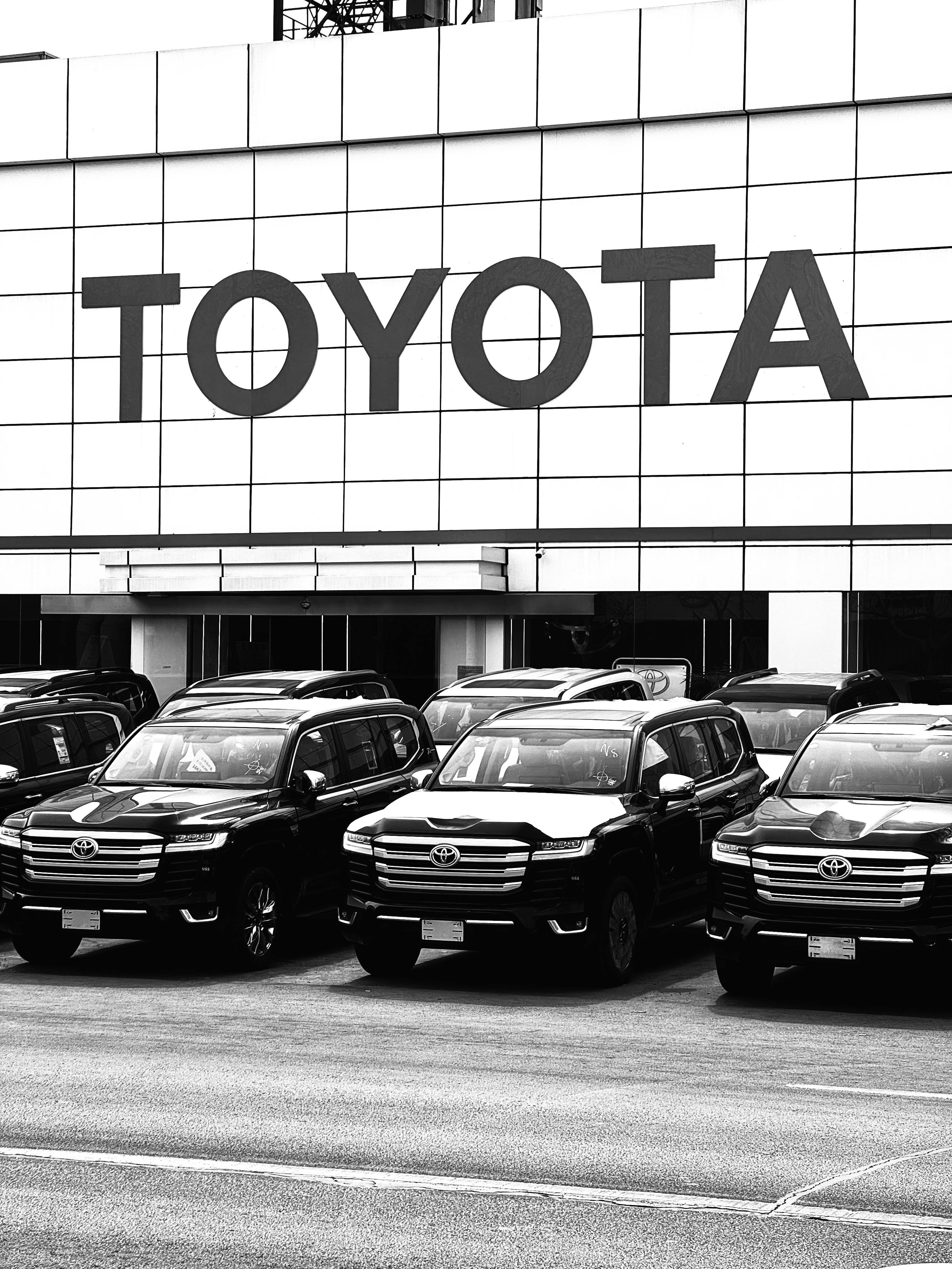 Toyota's Profit Slumps 49% Amid Tariffs: A Canary in the Auto Coal Mine?