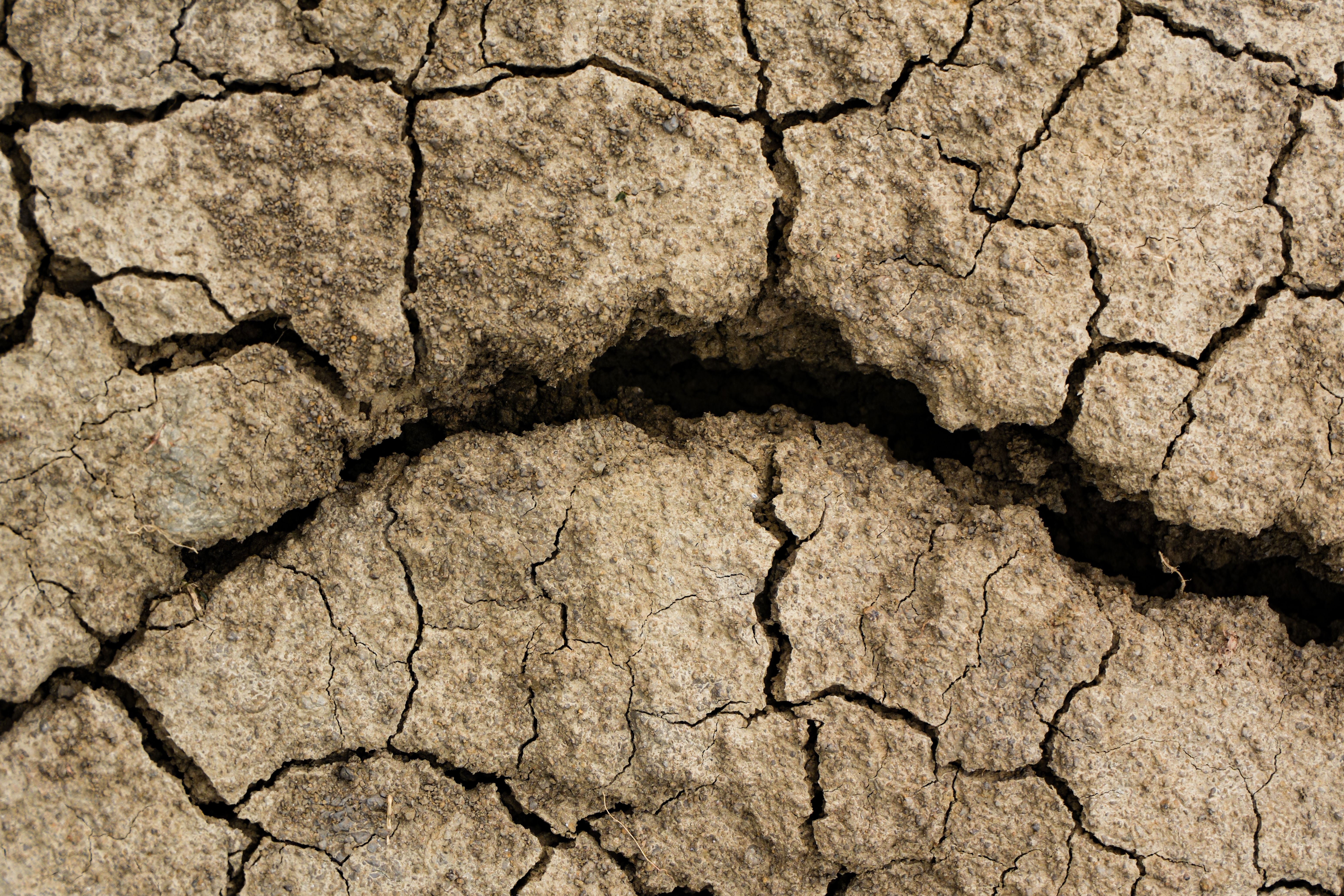 SoCal Chemical Tank Crack: Disaster Averted, or Commodity Play?